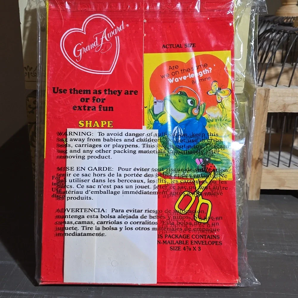 36 Unused Vintage Frog Valentines